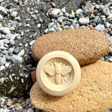 Load image into Gallery viewer, Natural, non-toxic, aluminum-free, synthetic fragrance free / perfume free, paraben free & pthalate-free, KAVANA's 'Eco-Deo' is a truly eco-friendly deoderant. Free of plastic packaging, this round deoderant bar, fits in the palm of your hand for easy use.  It's clean,  safe and really works to keep you dry and smelling fresh! Great if you're expecting, have sensitive skin, just want to detox from conventional deoderants. Contains ti-tri and lemongrass essential oils.