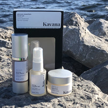 Load image into Gallery viewer, A pillowy cream cleanser, KAVANA's Phyto-5 Purifying Cream Cleanser, gently draws out impurities, excess oil and pollutants to help keep your complexion vibrant and healthy. Skin feels energized, refreshed and clean. PHYTO 5* Kavana's signature blend of healing plants and yucca, moringa oil and Australian rose clay deliver.