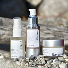 Load image into Gallery viewer, A pillowy cream cleanser, KAVANA's Phyto-5 Purifying Cream Cleanser, gently draws out impurities, excess oil and pollutants to help keep your complexion vibrant and healthy. Skin feels energized, refreshed and clean. PHYTO 5* Kavana's signature blend of healing plants and yucca, moringa oil and Australian rose clay deliver.