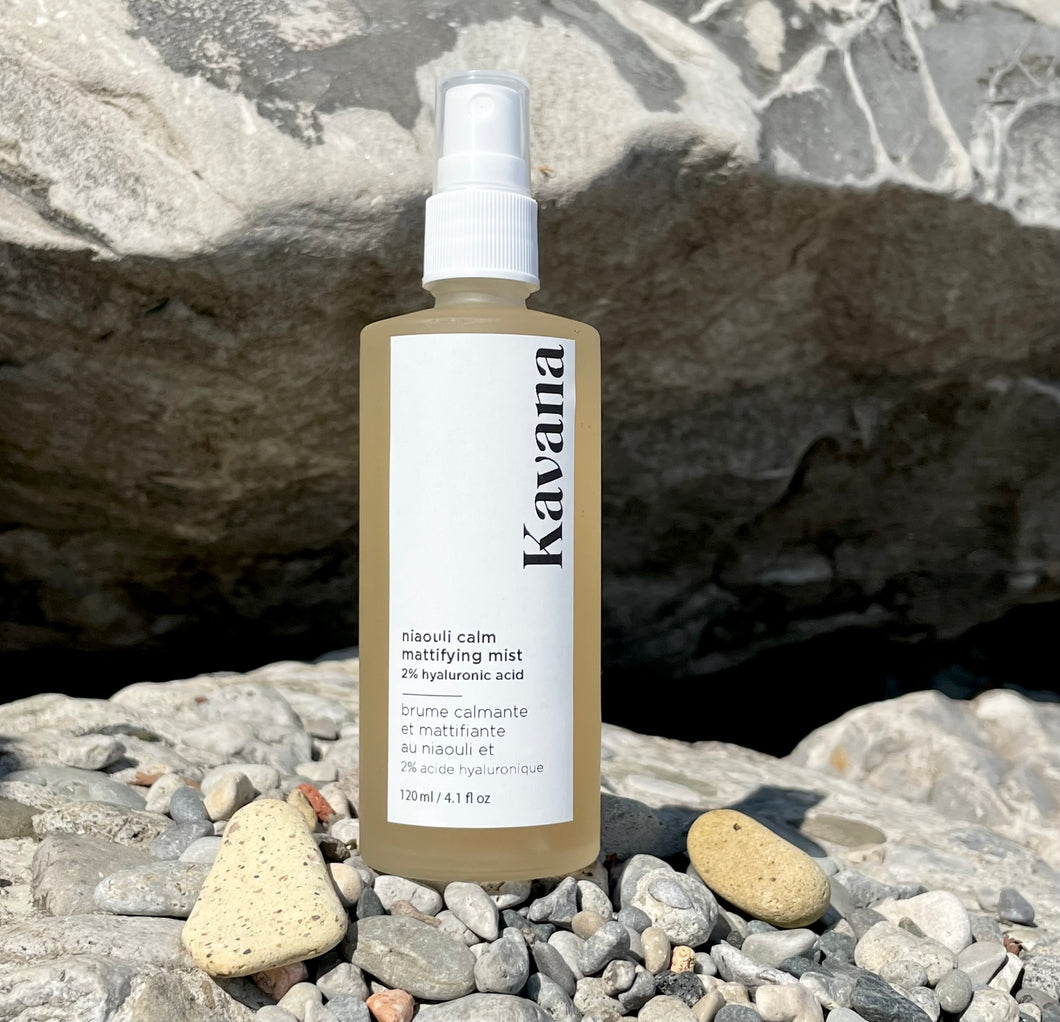 Kavana Niaouli Calm mattifying Face mist with 2% Hyaluronic Acid, Persian Musk Willow water, Irish Sea moss (red algae) extract and willow bark extract is perfect for oily, acne prone and sensitive skin that needs mattifying. Bottle is frosted glass, 120 ml in size and white spritzer and white label with black writing. Also pictured, Kavana's Phyto-5 Nourishing Niaouli Nectar, which is excellent for acne, oily and sensitive skin.