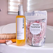 Load image into Gallery viewer, Rest and restore with Kavana. Try our self-care Sunday must have soak: with pine needles and crushed roses in a blend of Himalayan, Dead Sea and Epsom salts. A truly sensual scent!
